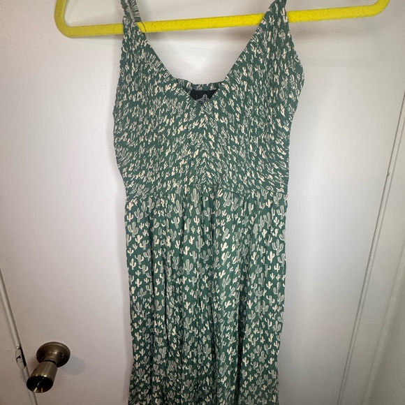 4/$10 Angie Cactus Print Women’s Dress - Picture 8 of 11